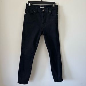 Good American Good Legs Crop black jeans